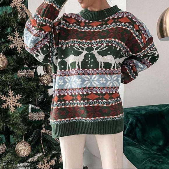 Geometric Round Neck Dropped Shoulder Sweater - Picture 10 of 11